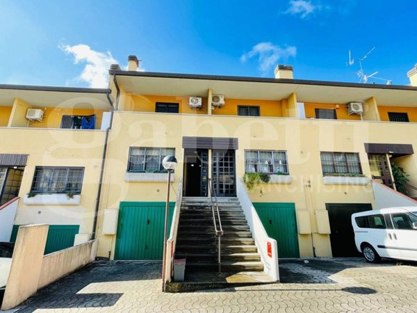 casa indipendente in vendita a Zola Predosa in zona Lavino