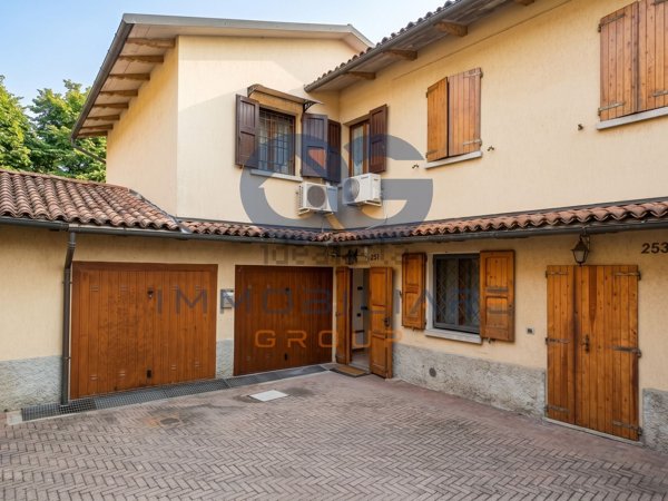 casa indipendente in vendita a Zola Predosa in zona Ponte Ronca