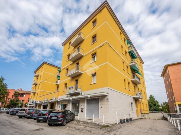 appartamento in vendita a Zola Predosa in zona Lavino