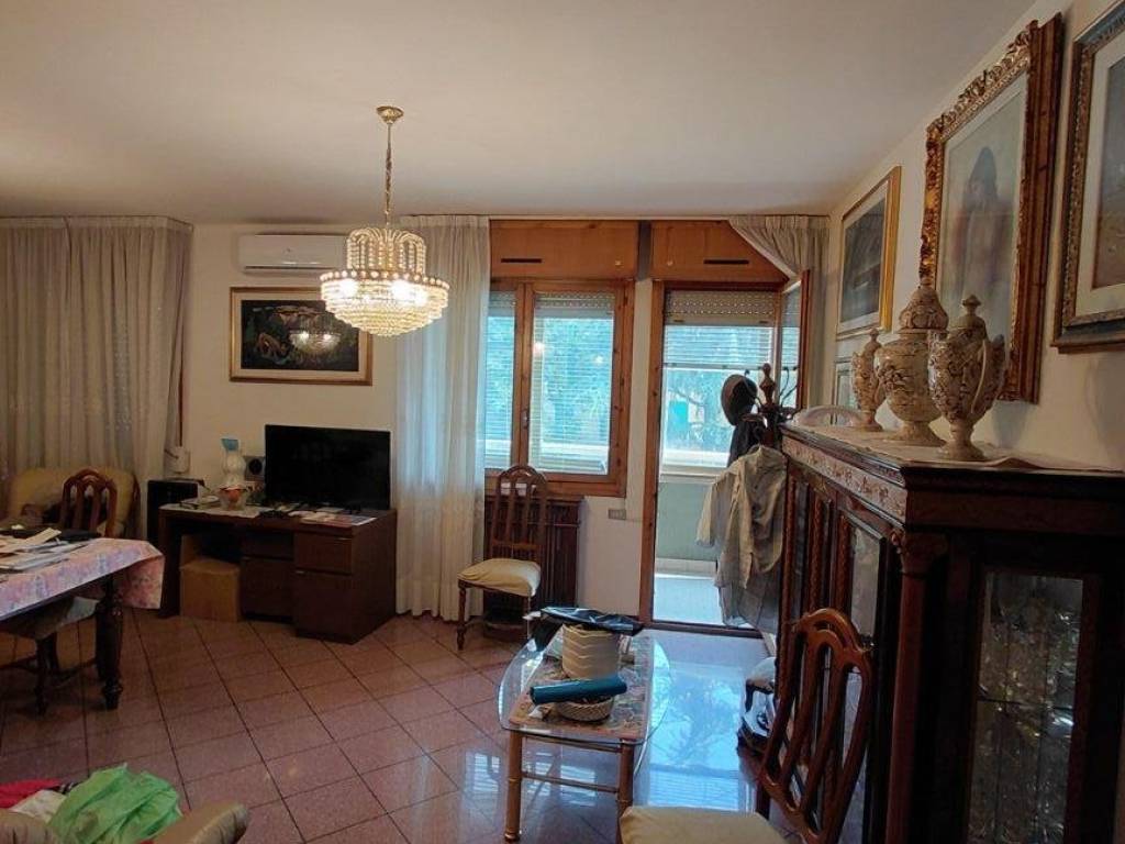 appartamento in vendita a Zola Predosa in zona Riale