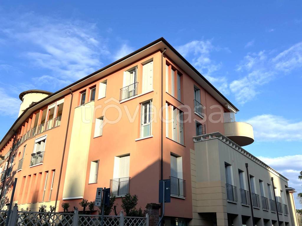 appartamento in vendita a Valsamoggia in zona Bazzano