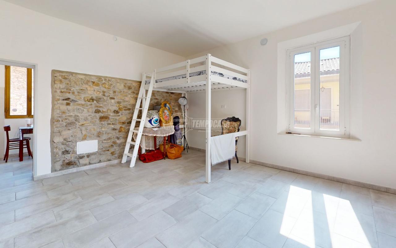 appartamento in vendita a Valsamoggia in zona Castelletto