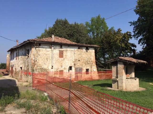 casa indipendente in vendita a Valsamoggia in zona Crespellano