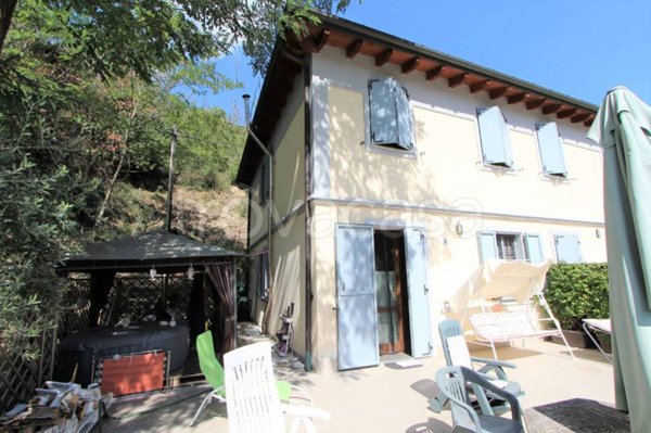 casa indipendente in vendita a Valsamoggia in zona Bazzano