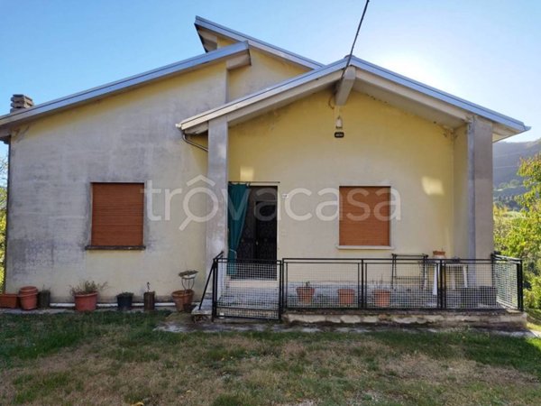 casa indipendente in vendita a Valsamoggia in zona Vedegheto