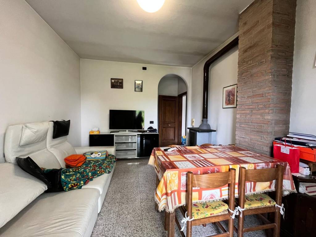 appartamento in vendita a Valsamoggia in zona Vedegheto