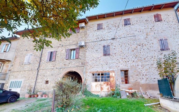 casa semindipendente in vendita a Valsamoggia in zona Castelletto