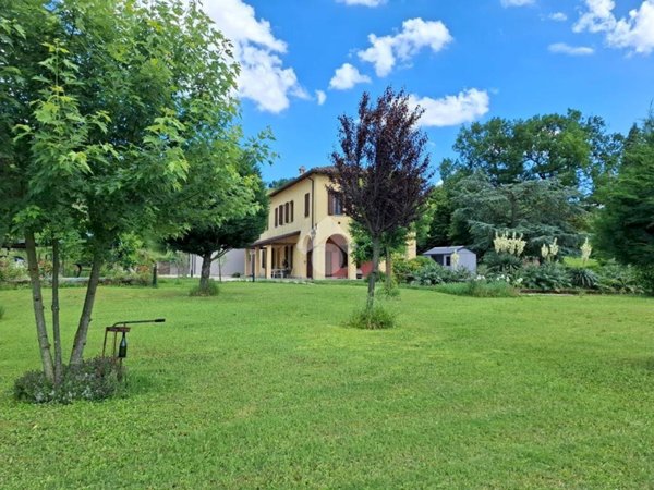 casa indipendente in vendita a Valsamoggia in zona Monteveglio
