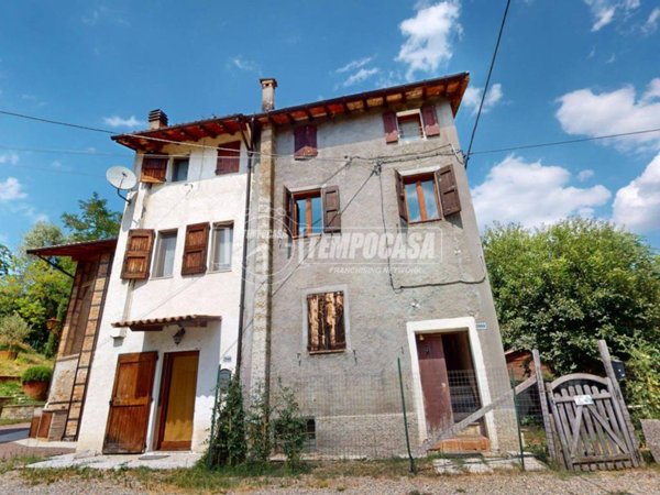 casa indipendente in vendita a Valsamoggia in zona Castelletto