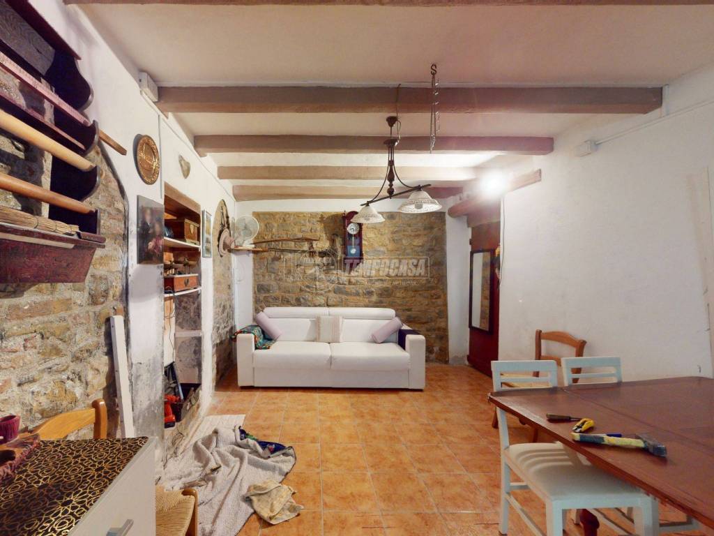 appartamento in vendita a Valsamoggia in zona Castello di Serravalle