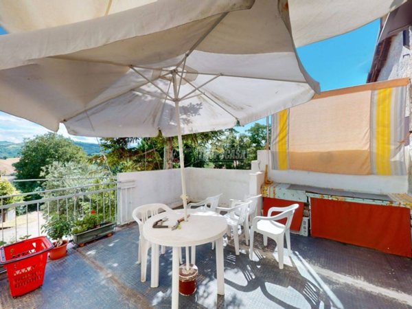 appartamento in vendita a Valsamoggia in zona Castello di Serravalle