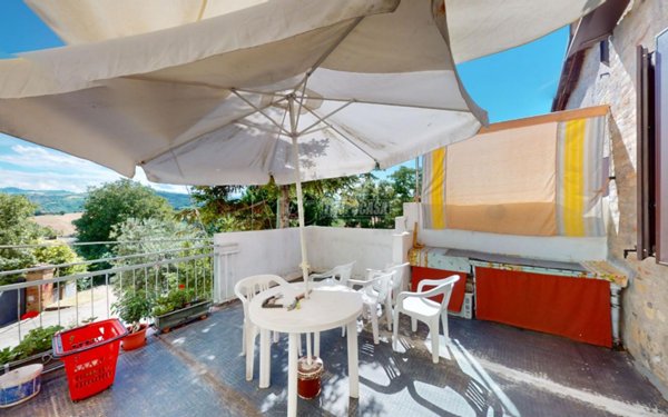 appartamento in vendita a Valsamoggia in zona Castello di Serravalle