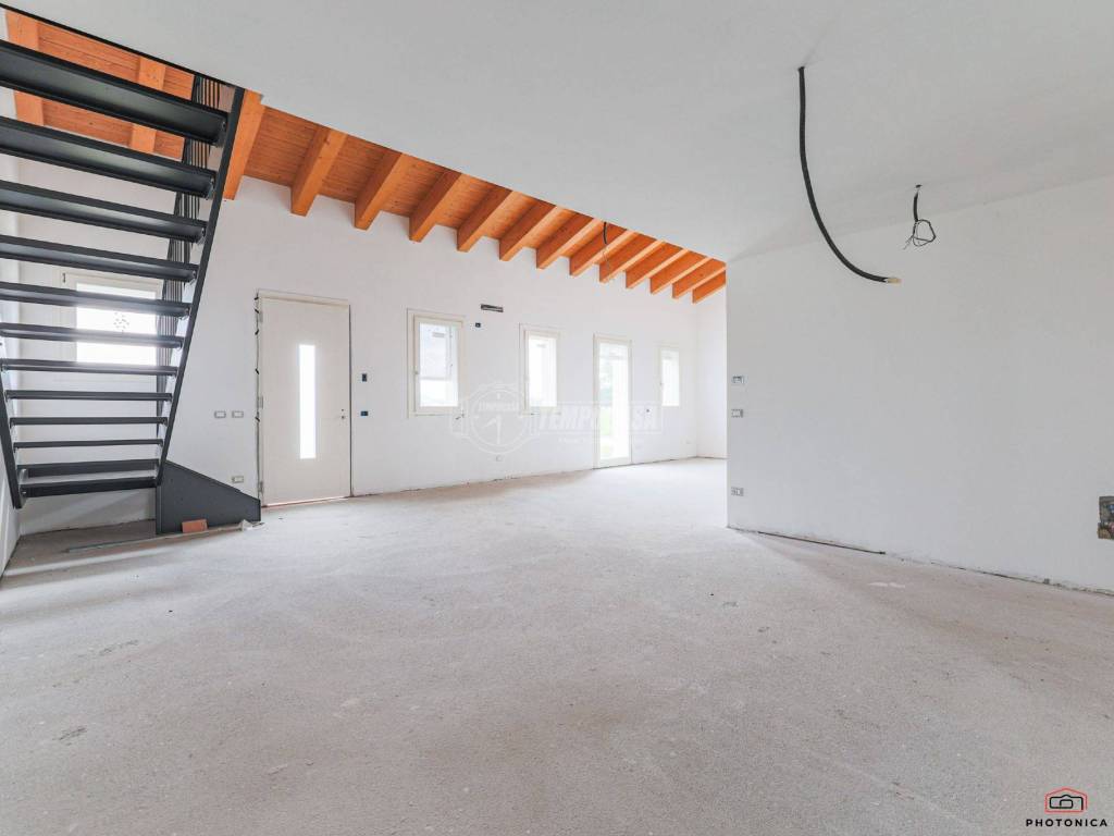casa indipendente in vendita a Valsamoggia in zona Crespellano