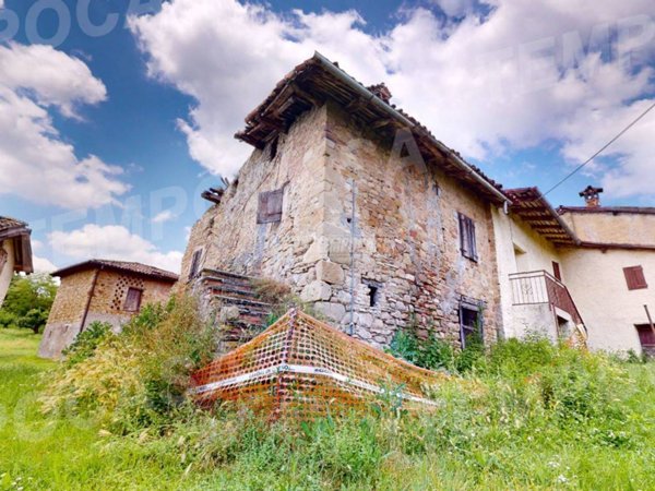 casale in vendita a Valsamoggia