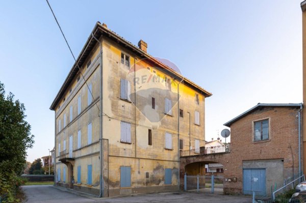 casa indipendente in vendita a Valsamoggia in zona Bazzano