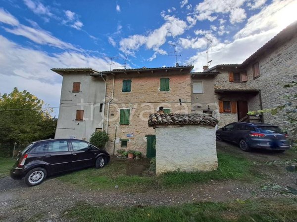 appartamento in vendita a Valsamoggia in zona Savigno