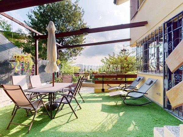 casa indipendente in vendita a Valsamoggia in zona Monteveglio