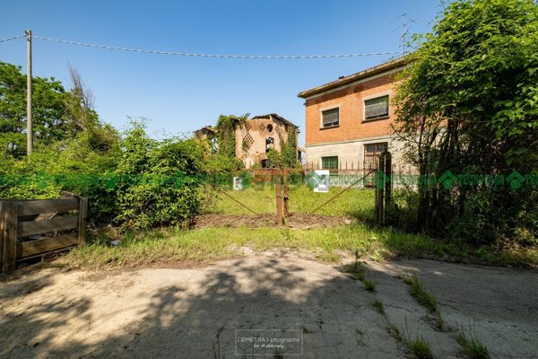 casa indipendente in vendita a Valsamoggia in zona Bazzano