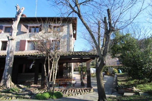 casa indipendente in vendita a Valsamoggia in zona Bazzano