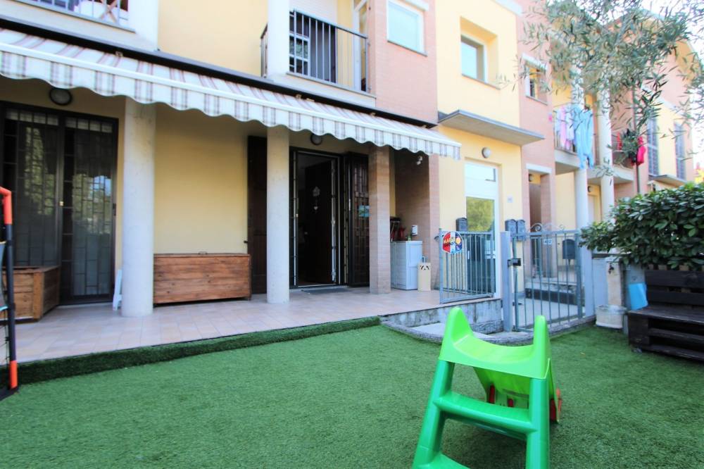 appartamento in vendita a Valsamoggia in zona Bazzano