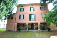 casa indipendente in vendita a Valsamoggia in zona Crespellano