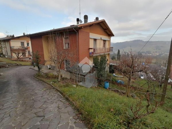 casa indipendente in vendita a Valsamoggia in zona Zappolino