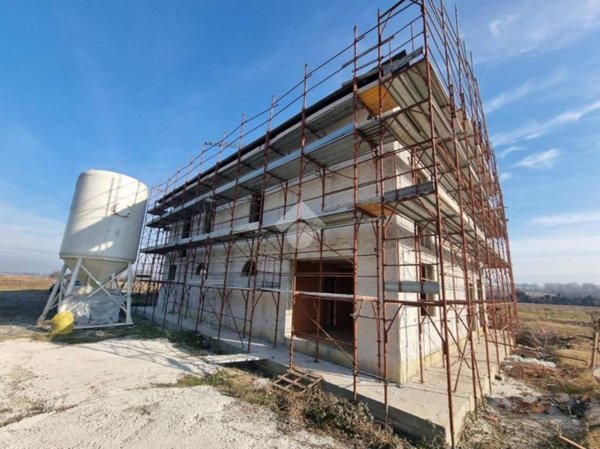 casa indipendente in vendita a Valsamoggia in zona Crespellano