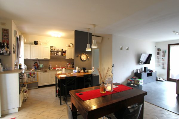 appartamento in vendita a Valsamoggia in zona Bazzano