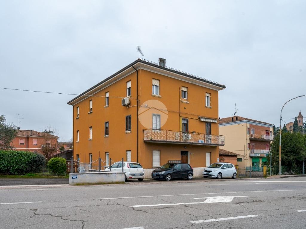 appartamento in vendita a Valsamoggia in zona Bazzano