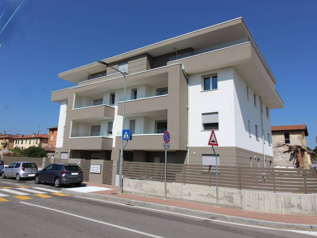 appartamento in vendita a Valsamoggia in zona Crespellano