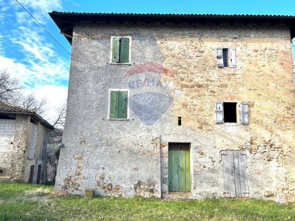 casa indipendente in vendita a Valsamoggia in zona Tiola