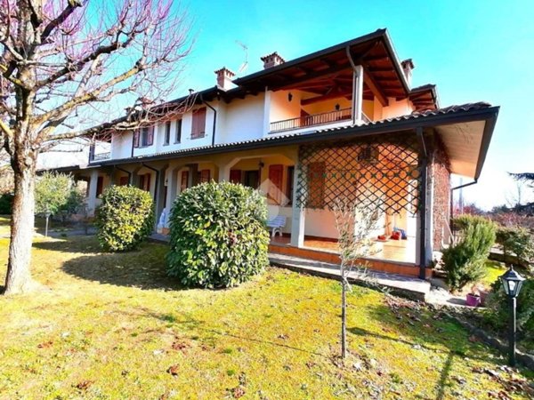 appartamento in vendita a Valsamoggia in zona Castelletto