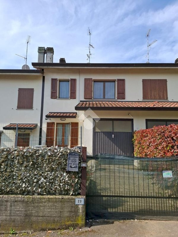 casa indipendente in vendita a Valsamoggia in zona Zappolino