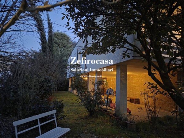 casa indipendente in vendita a Valsamoggia in zona Crespellano