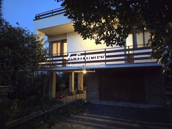 casa indipendente in vendita a Valsamoggia in zona Crespellano