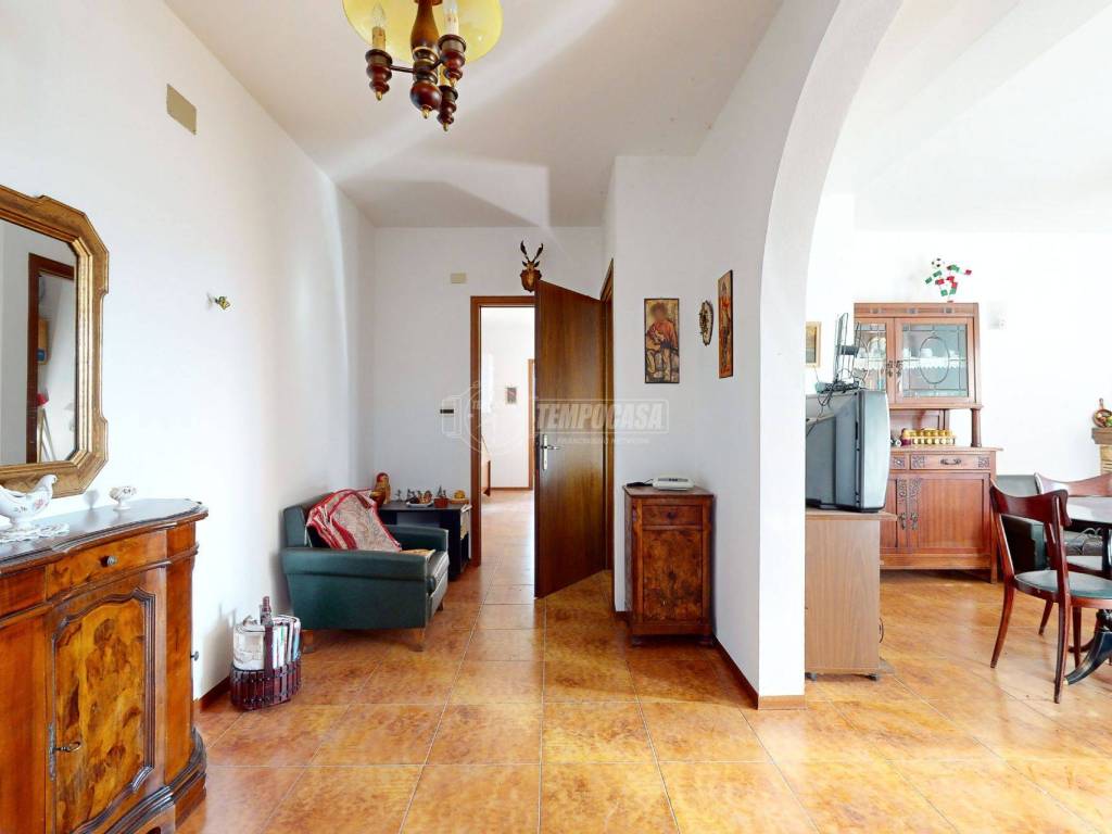 casa indipendente in vendita a Valsamoggia in zona Savigno