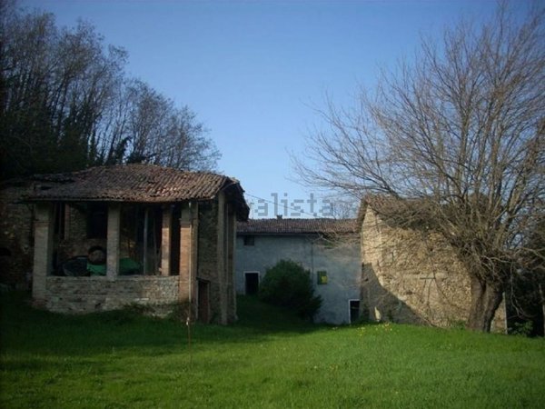 capannone in vendita a Valsamoggia