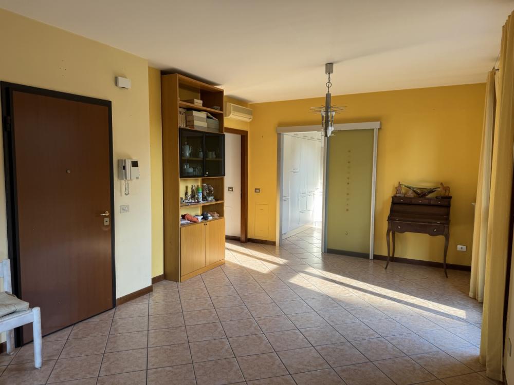 appartamento in vendita a Valsamoggia in zona Crespellano