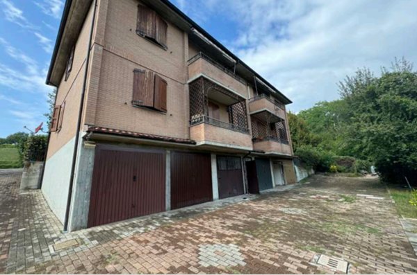 appartamento in vendita a Valsamoggia in zona Bazzano