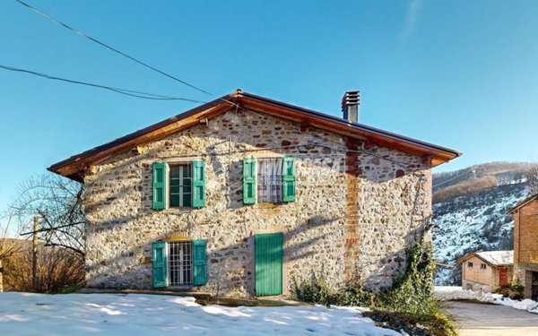 appartamento in vendita a Valsamoggia in zona Savigno