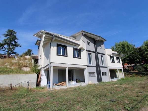 casa indipendente in vendita a Valsamoggia in zona Castelletto