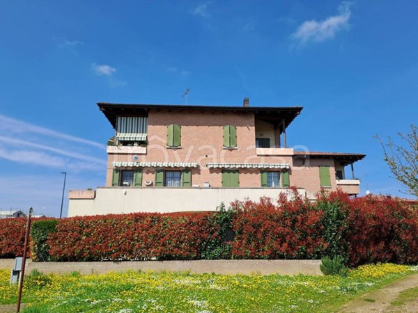 appartamento in vendita a Valsamoggia in zona Castelletto