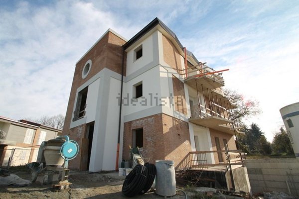 appartamento in vendita a Valsamoggia in zona Castelletto