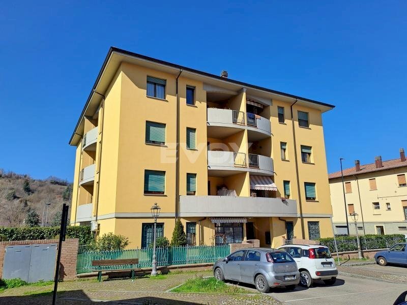appartamento in vendita a Valsamoggia in zona Savigno