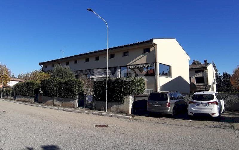 villa in vendita a Valsamoggia in zona Castelletto
