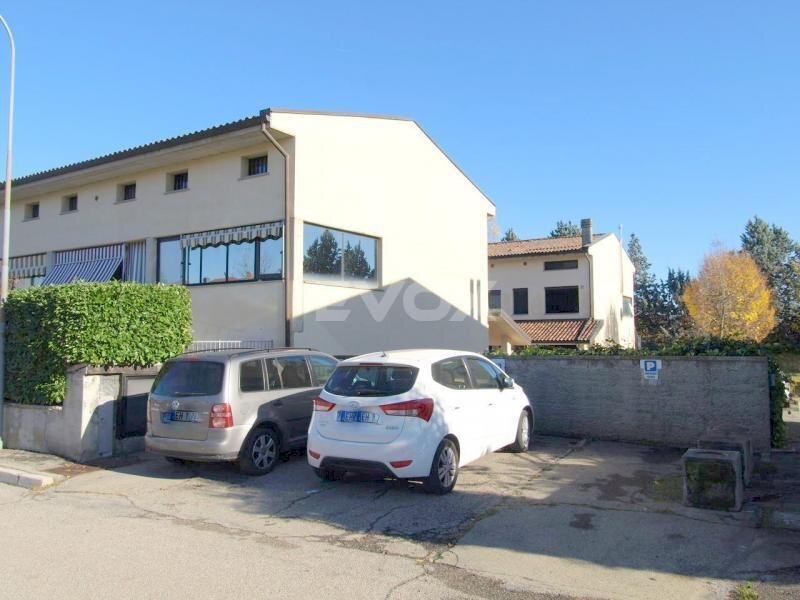 villa in vendita a Valsamoggia in zona Castelletto