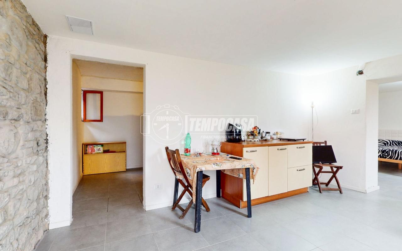appartamento in vendita a Valsamoggia in zona Castelletto