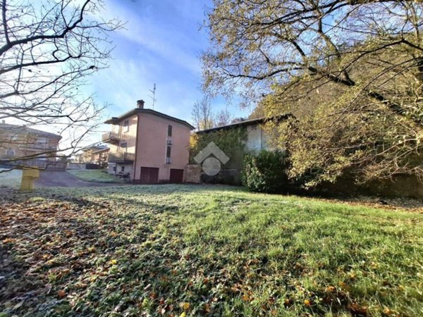 casa indipendente in vendita a Valsamoggia in zona Monteveglio