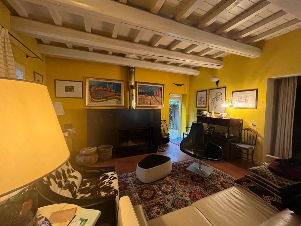 casa indipendente in vendita a Valsamoggia in zona Monteveglio