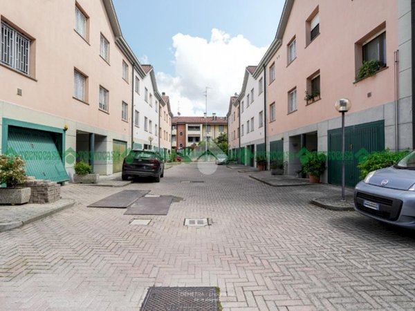 casa indipendente in vendita a Valsamoggia in zona Crespellano